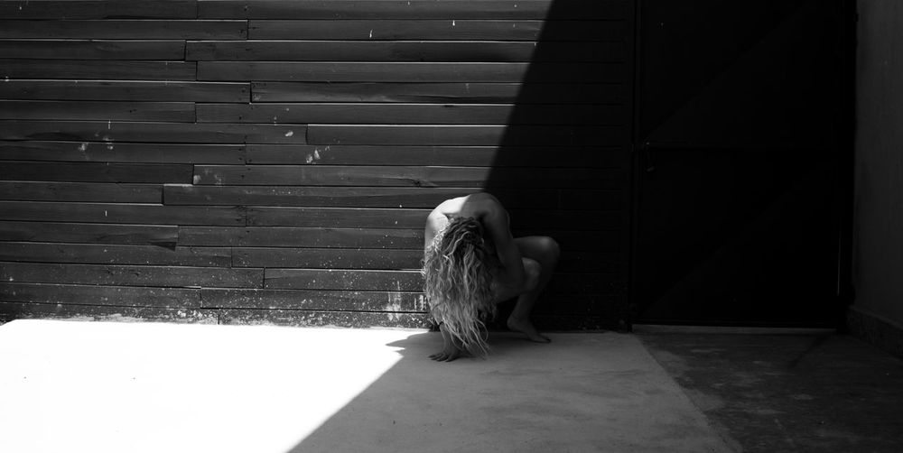 Empty emotion moving