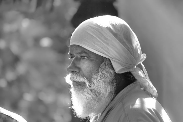 Close-up of young man looking away