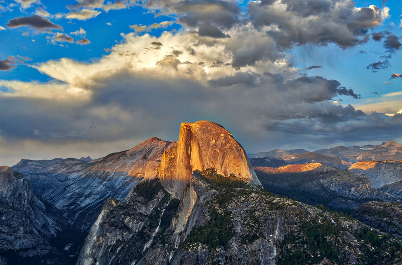 Yosemite park- half dome