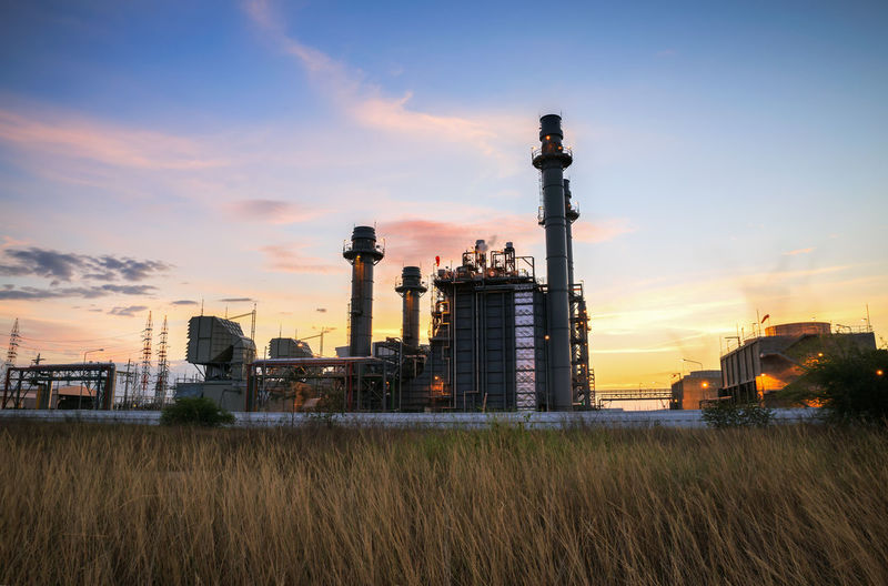 Natural gas combined cycle power plant with sunset