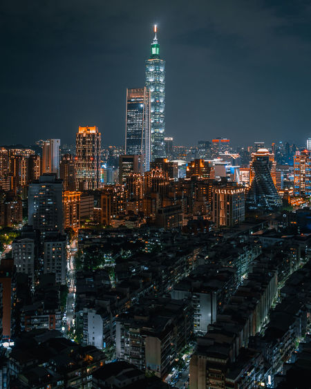 Night city shot