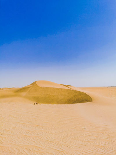Sand waves in the desert. dunes in saudi arabia