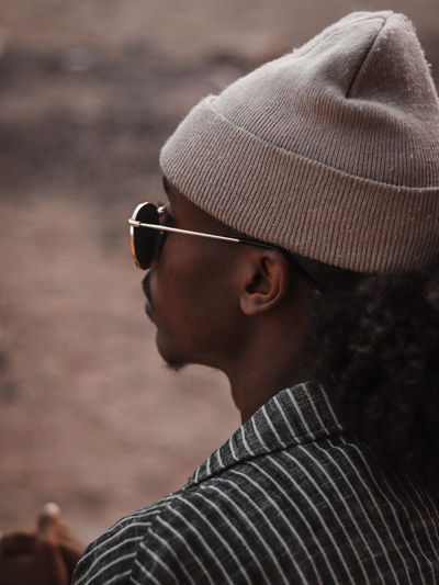 Close-up of young man wearing sunglasses