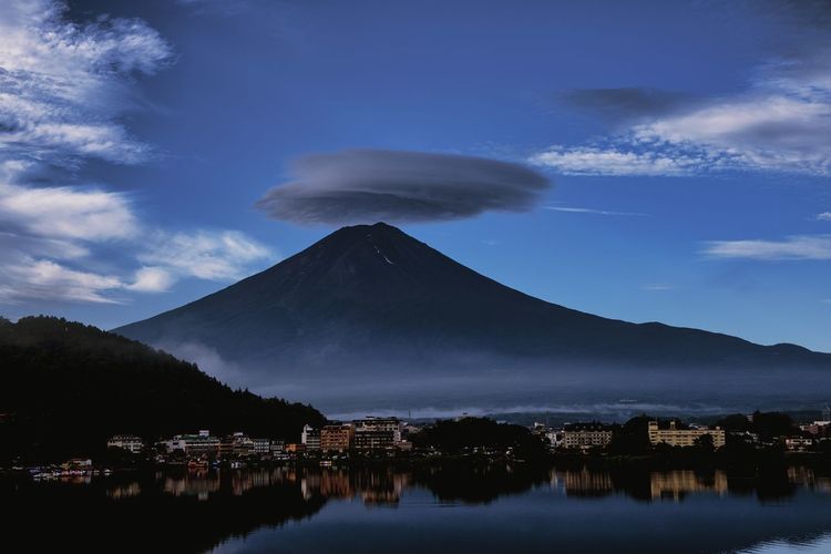 This is the lenticular cloud of mt. fuji