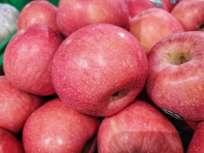 Full frame shot of apples in market