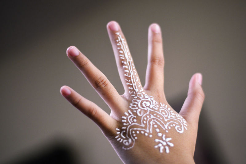 henna tattoo designs fingers