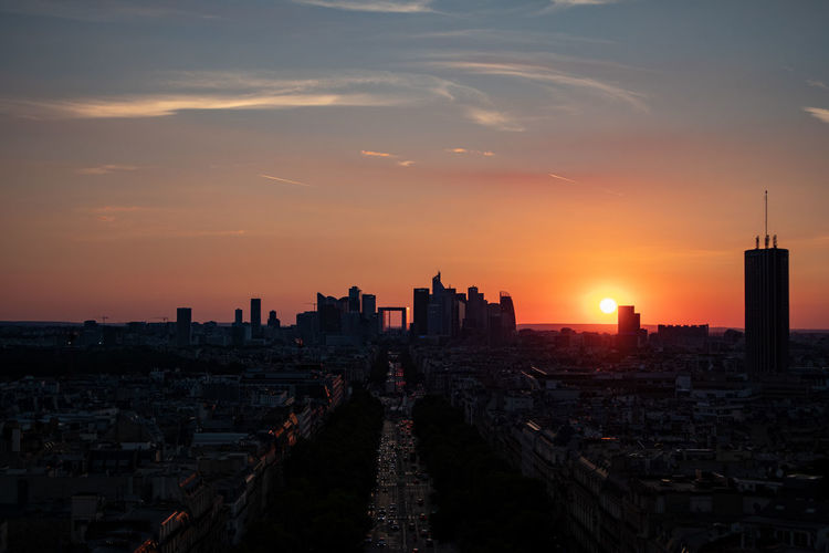 La défense during sunset, view from the arc de triomphe