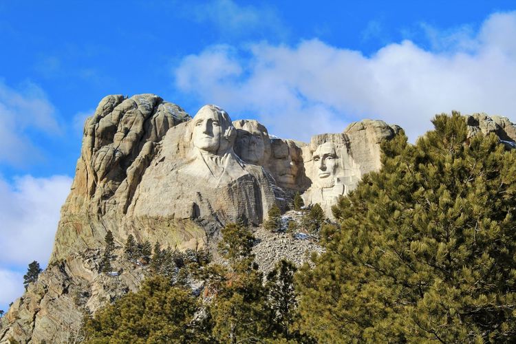 Another view of mt rushmore
