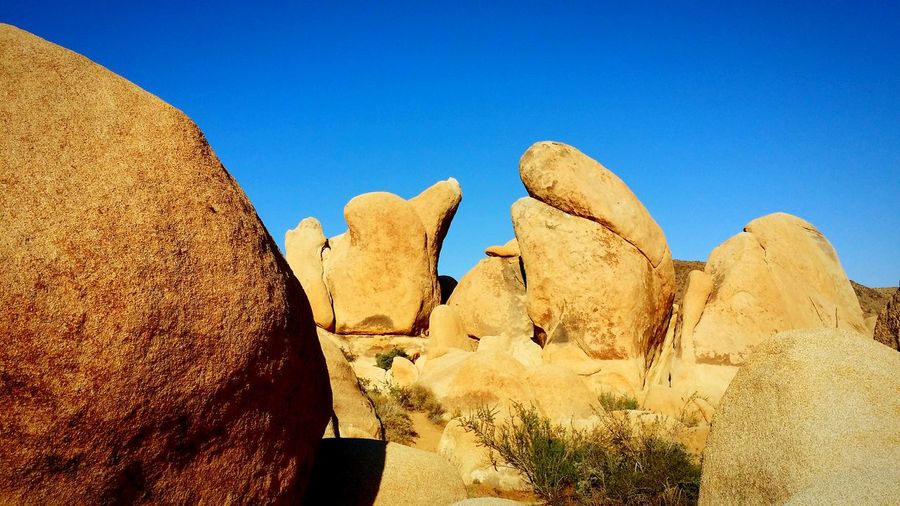 Giant rock formations in joshua tree national park