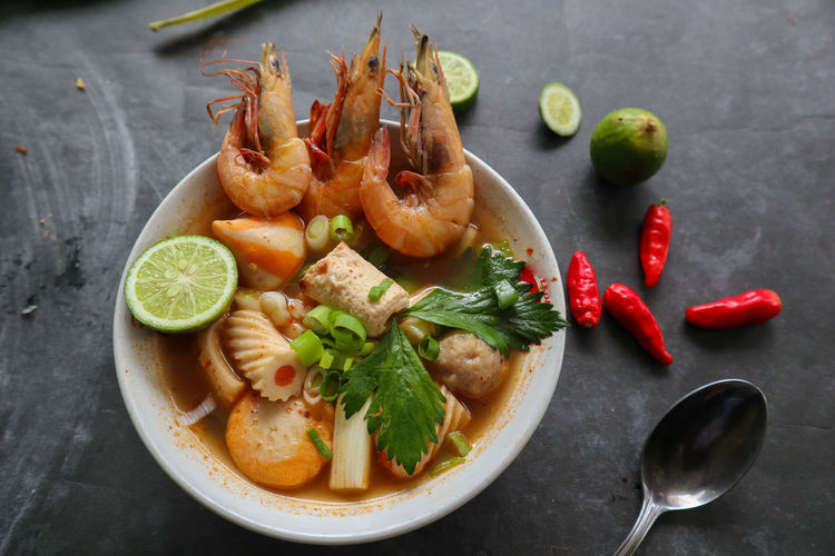 Tom yam soup