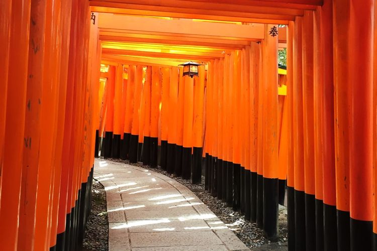 Entrance to fushimi inari shrine