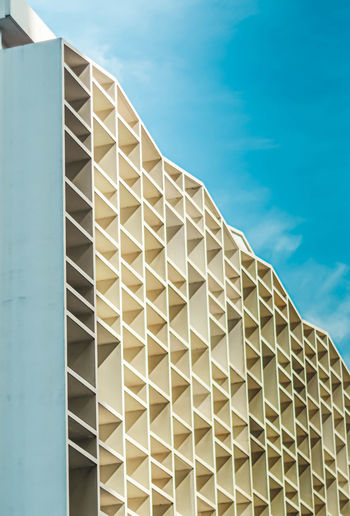Building skin facade modern style showing shading divide shade and shadow 