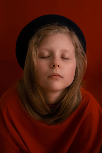 Minimalistic portrait of a teenage girl