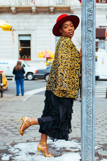"In a Sentimental Mood" fashion editorial. Model/Stylist; Gaelle D. Blogger City Fashion Fashion Editorial Fashion Model Fashion Photography Melanin NYC Street Street Fashion Street Photography Street Style Style