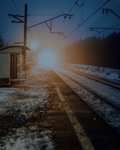 Railroad tracks during winter