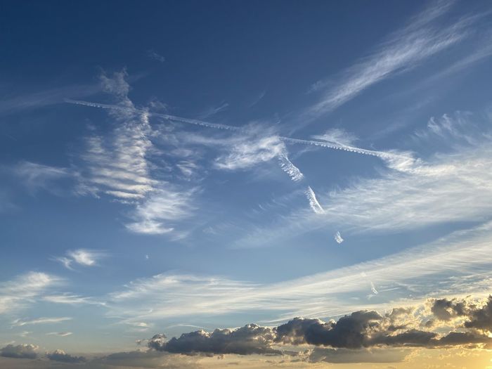 Low angle view of vapor trail in sky