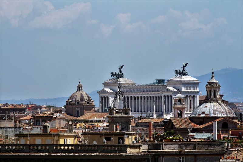 Panorama of rome, view on the altar of the fatherland