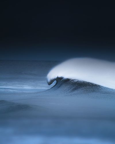Blurred motion of road in winter