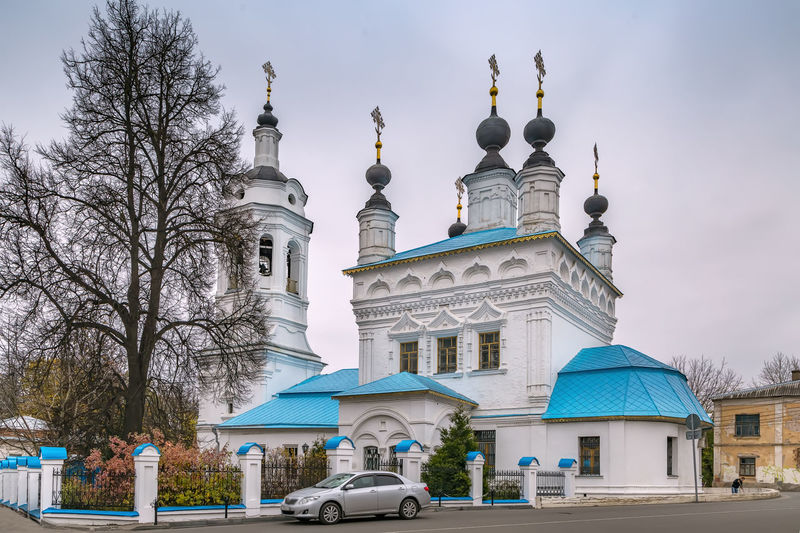 Church of the intercession of the blessed virgin mary on the moat, kaluga, russia