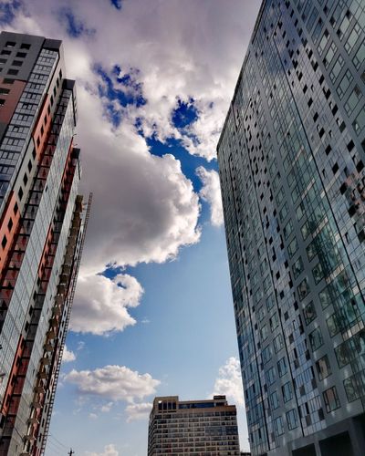 Low angle view of buildings against sky , perspective to the sky, skyscrapers 