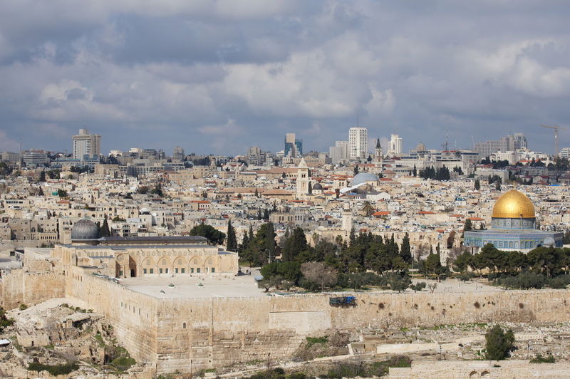 View from  the mount of olives to temple mount  jerusalem