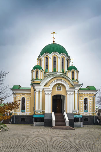 Transfiguration cathedral in tikhonov assumption monastery, russia