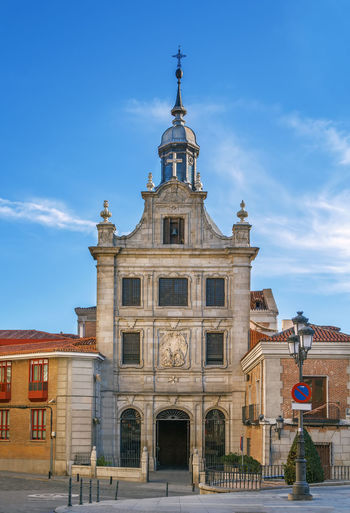 Church of the sacrament is a 17th-century, baroque-style, roman catholic church in madrid, spain