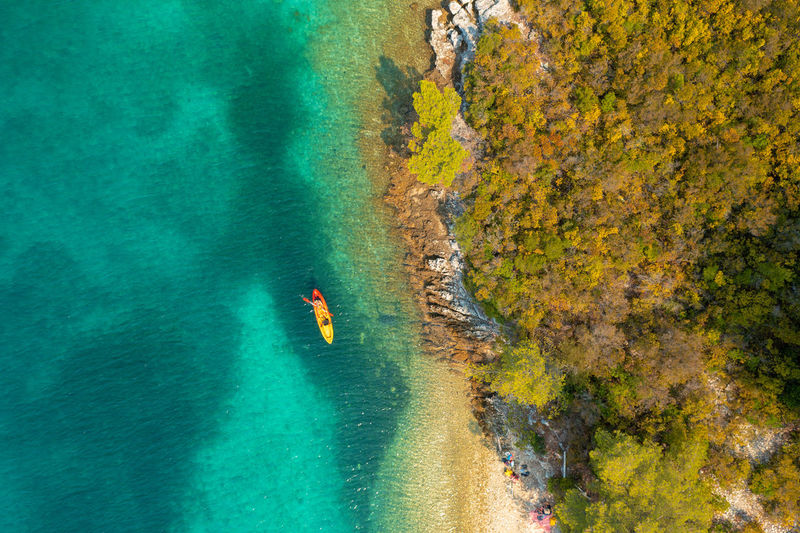 Aerial view of the kayaking on the adriatic sea near korcula, croatia