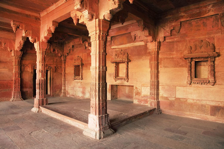 Architectural columns at palace of jodh bai