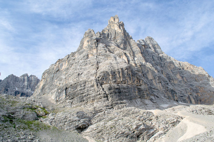 Sorapis peak, 3000meters tall, italian dolomites