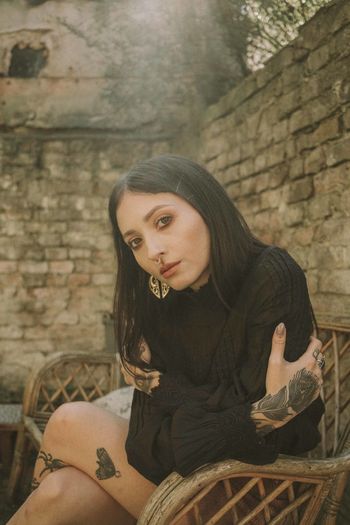 sofa oct 17 Berlin Beauty Inked Inked Girl Inkedgirls Portrait Tattoo Tattoos Fresh On Market 2018