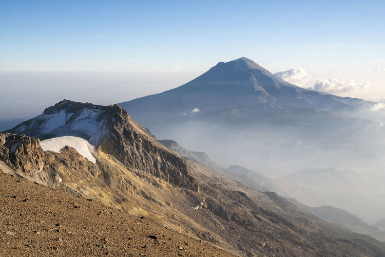 Popocatepetl volcano view from the summit of iztaccihuatl volcano