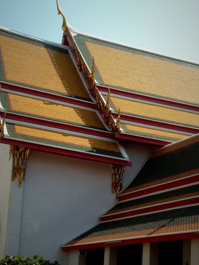Low angle view of wat pho
