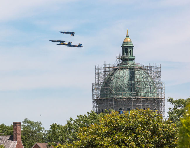 Blue angels flying in annapolis 
